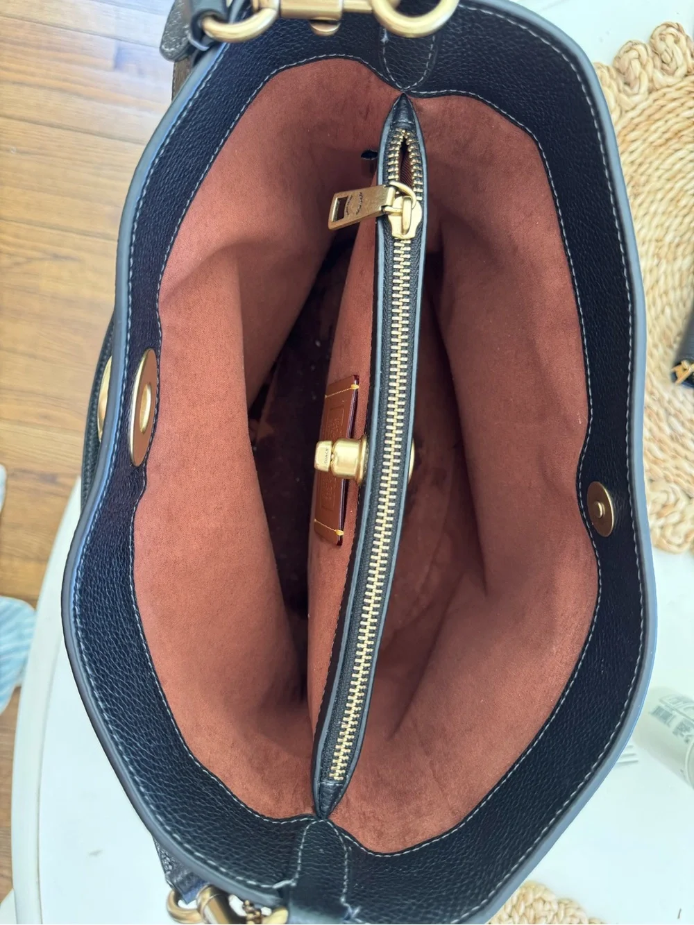 Coach soft Willow bucket bag - Picture 6 of 8